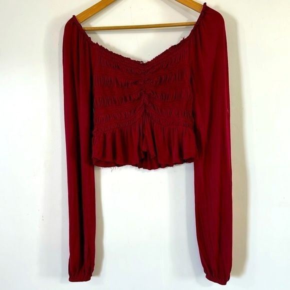 Urban Outfitters Burgundy Top Size M navel blouse - Picture 1 of 6